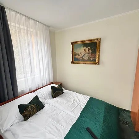 Zoeldfa Panzio Bed & Breakfast