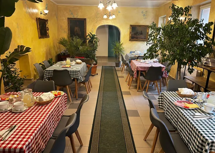 Bed & Breakfast Zoeldfa Panzio Miskolc